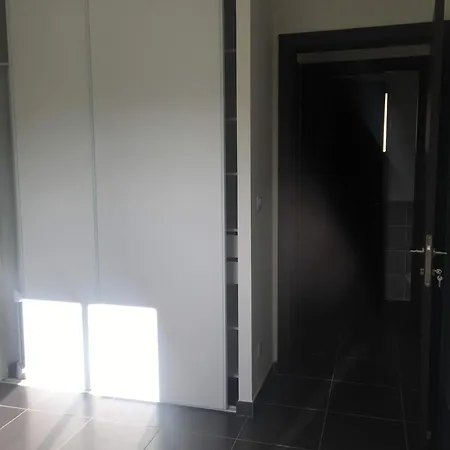 Les Turenes Apartament *